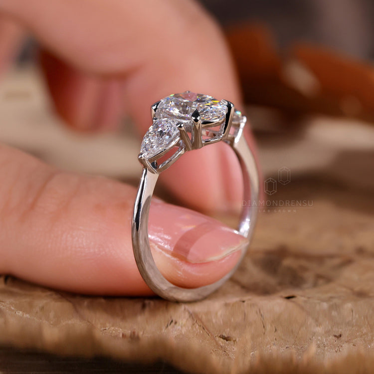 Beautiful ring three stones design, crafted for special moments.