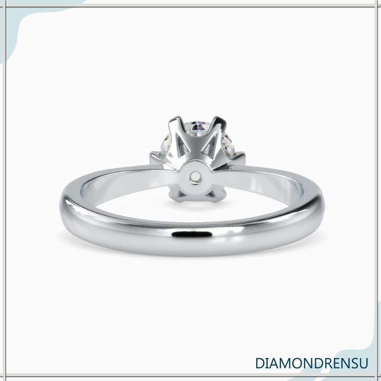 Custom design ring with lab grown round cut solitaire diamond.

