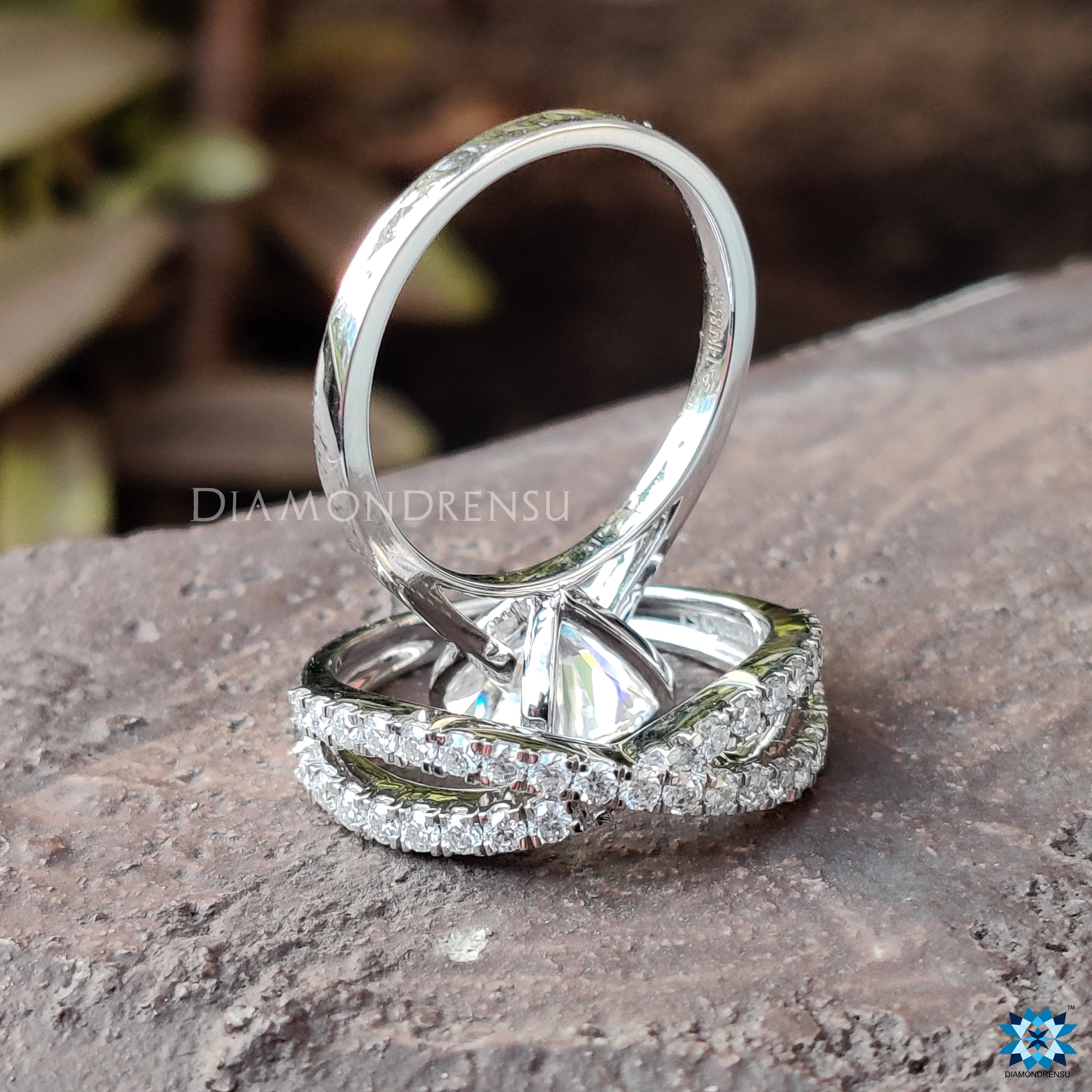 moissanite jewelry