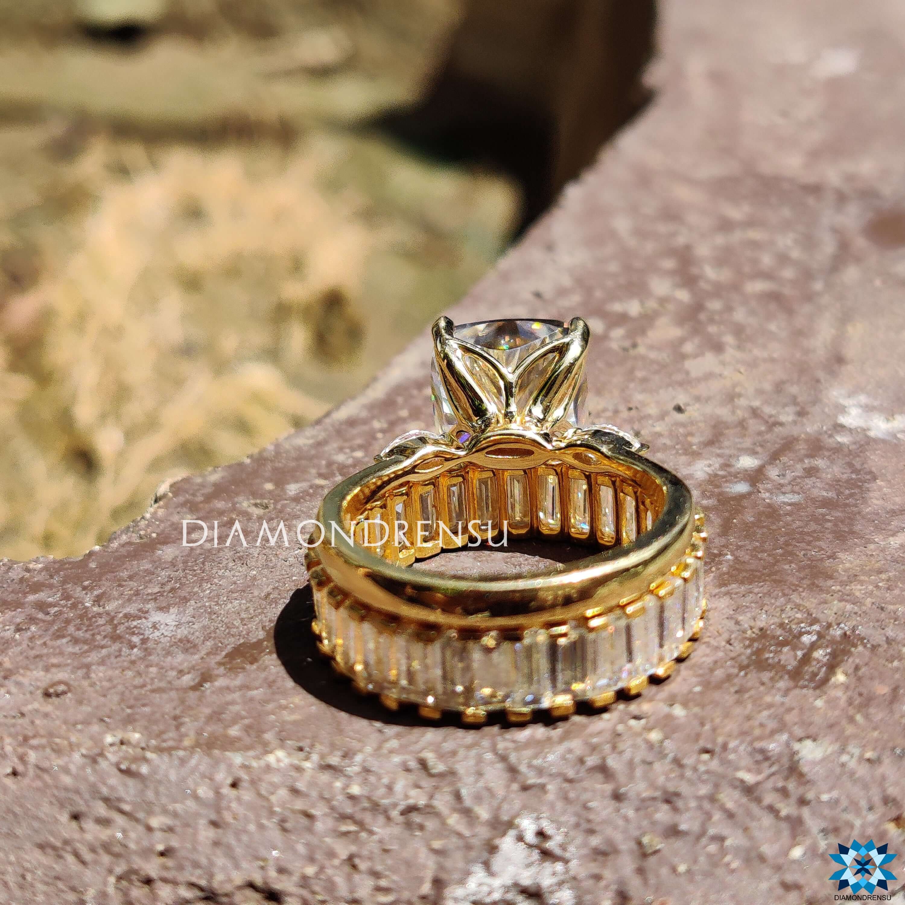 yellow gold bridal set - diamondrensu