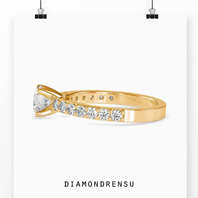 UK engagement ring with round pave and lab grown diamond.
