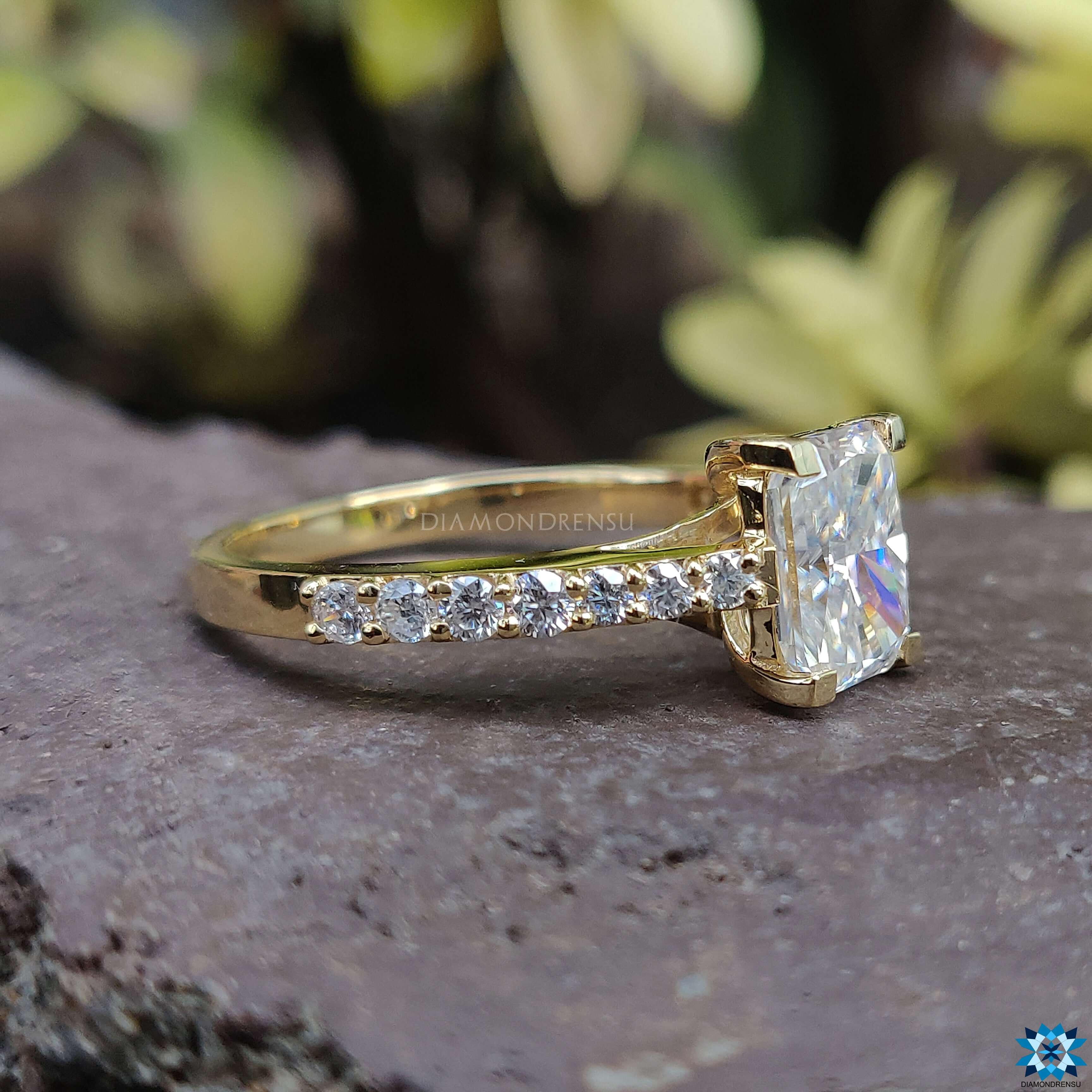 Pave band, Yellow Gold Engagement Ring, pave setting
