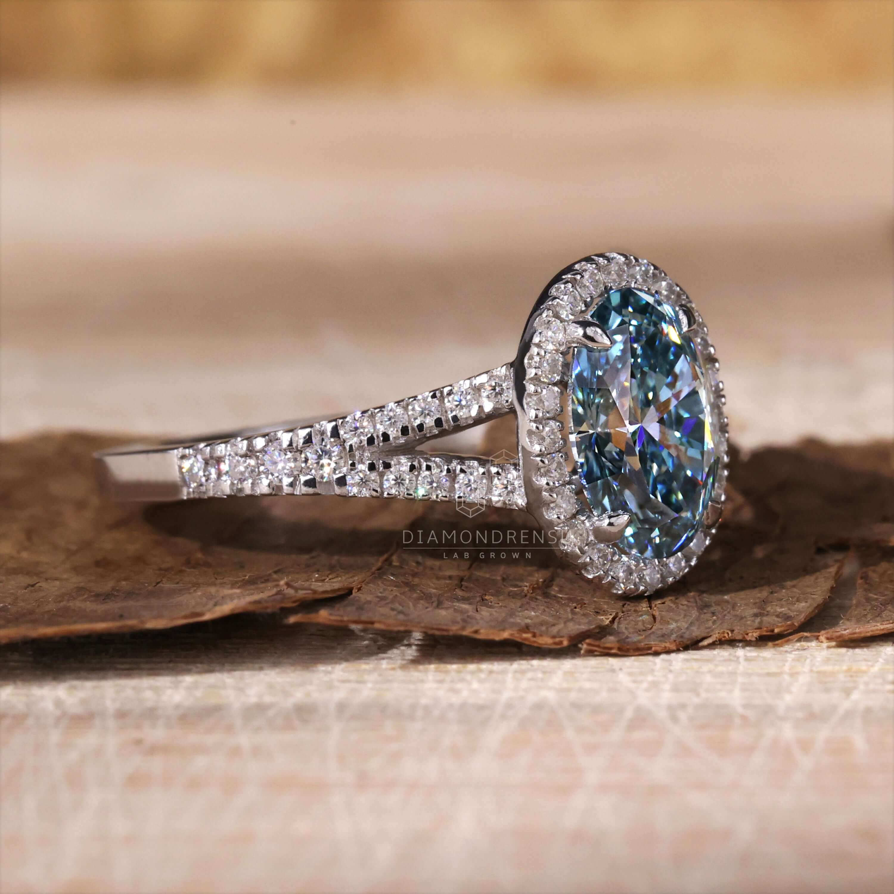 Elegant blue diamond oval ring showcasing timeless sophistication.