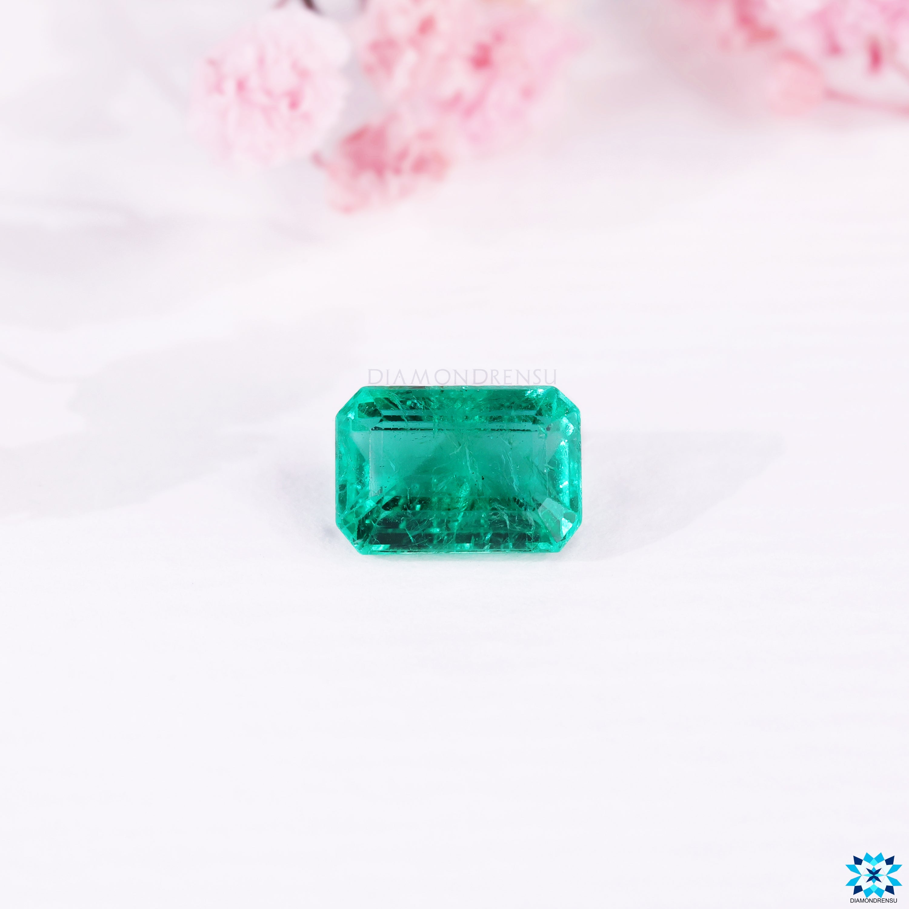 emerald gemstone