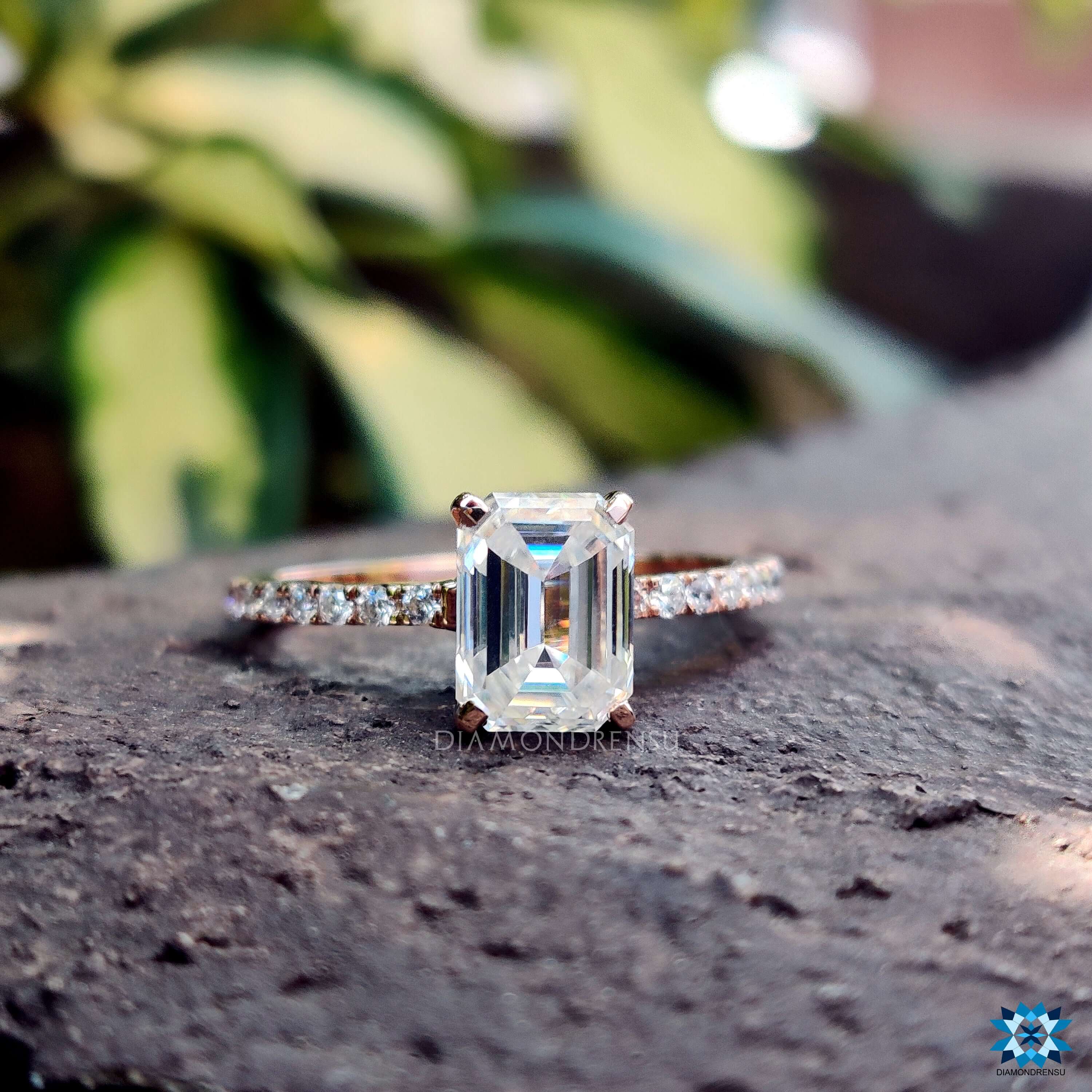 pave set engagement ring - diamondrensu