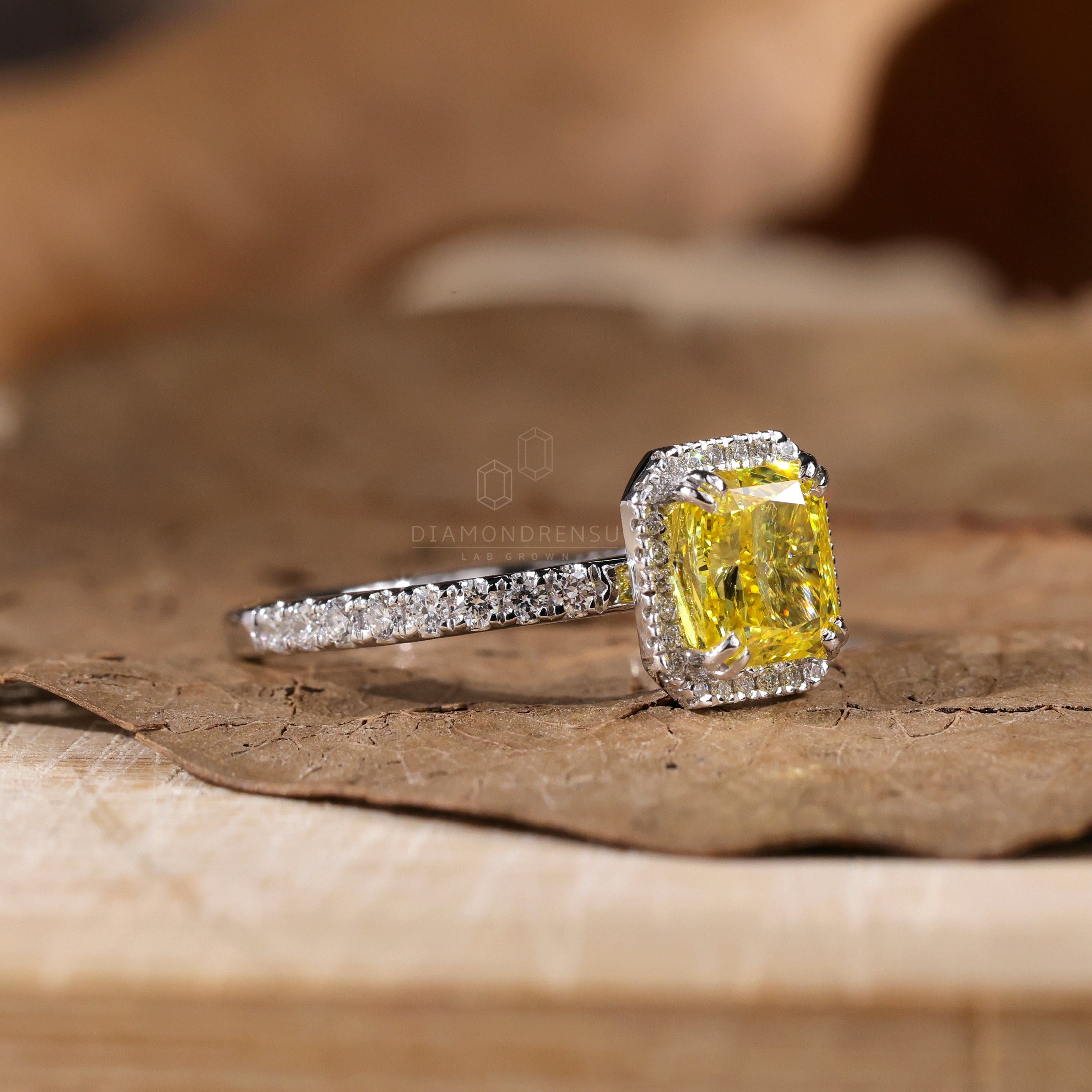 lab created diamond engagement ring - diamondrensu