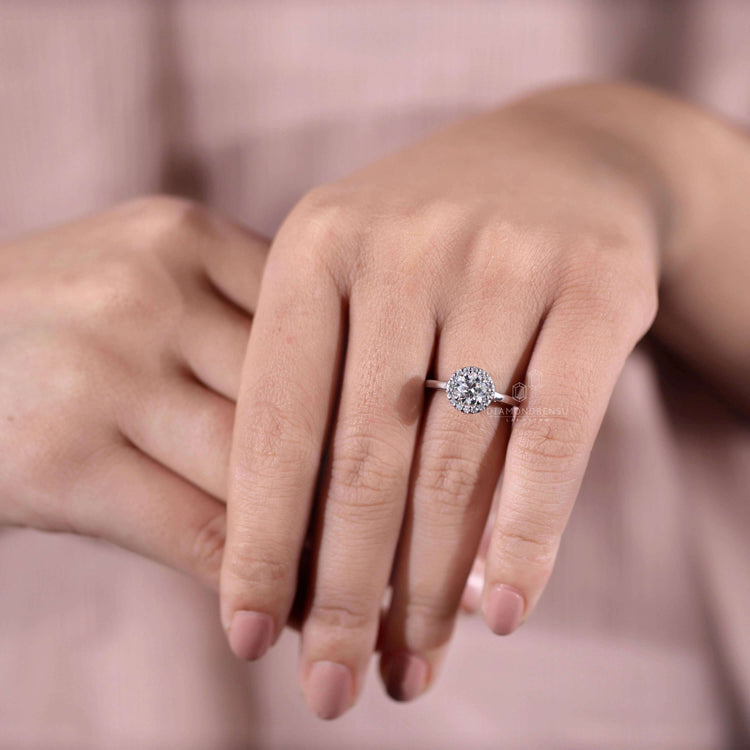 Lab grown diamond with IGI certified quality for elegance
