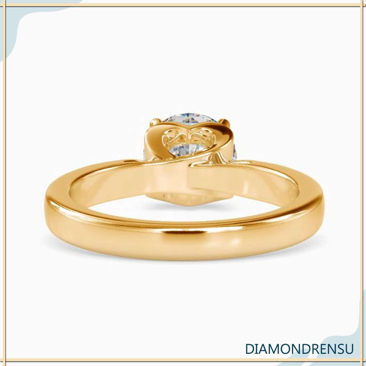 White gold lab grown diamond engagement ring, UK crafted.
