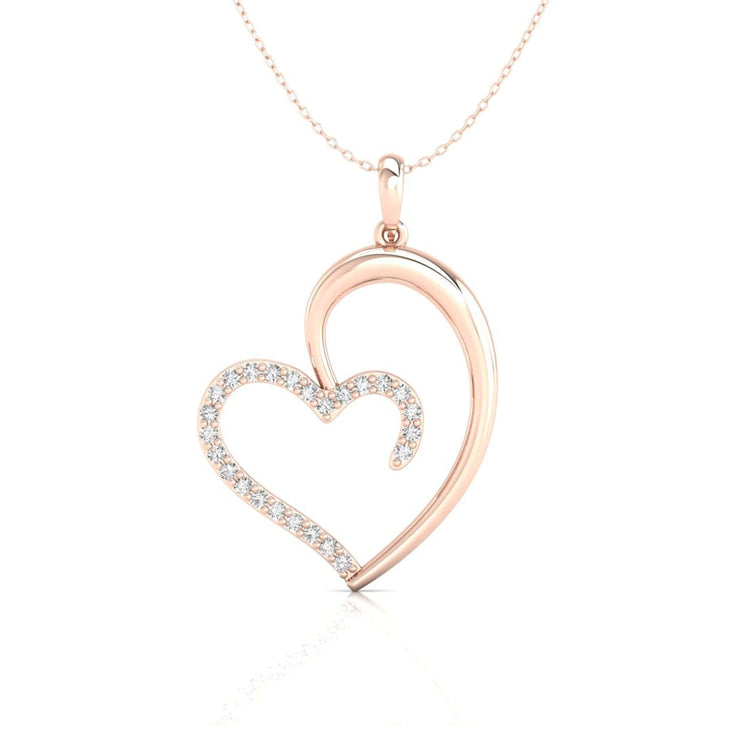 Pendant with heart shape and lab grown diamond brilliance.
