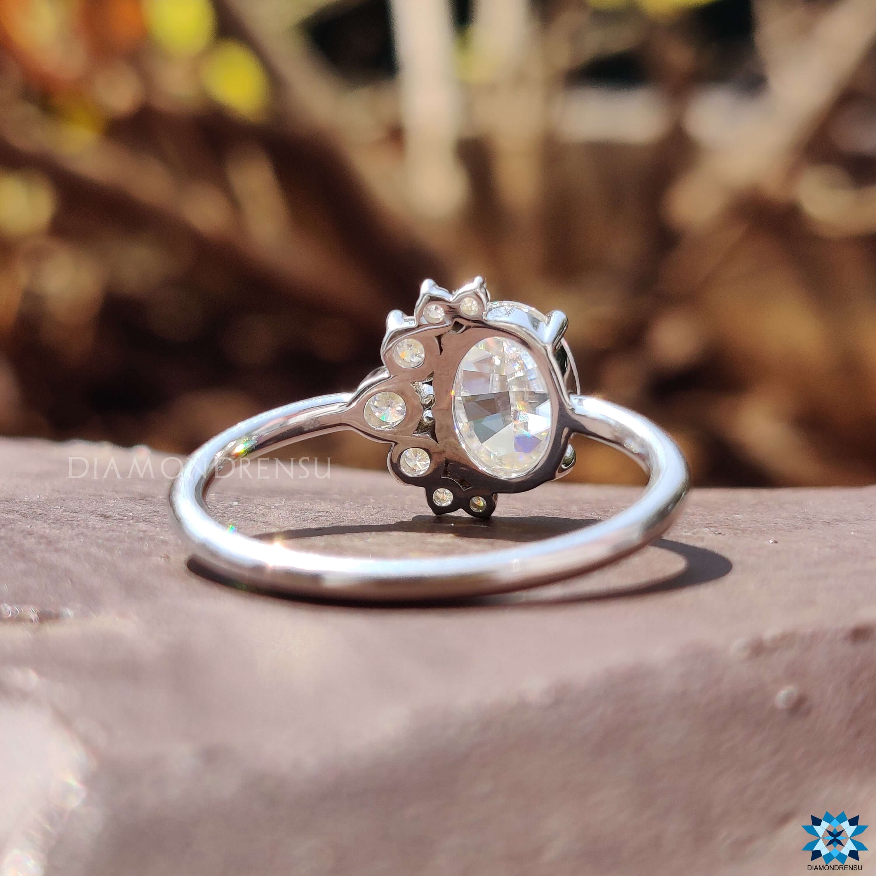 vintage moissanite ring - diamondrensu