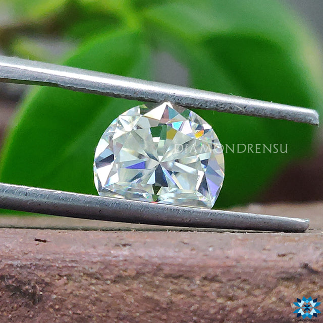 diamondrensu moissanite