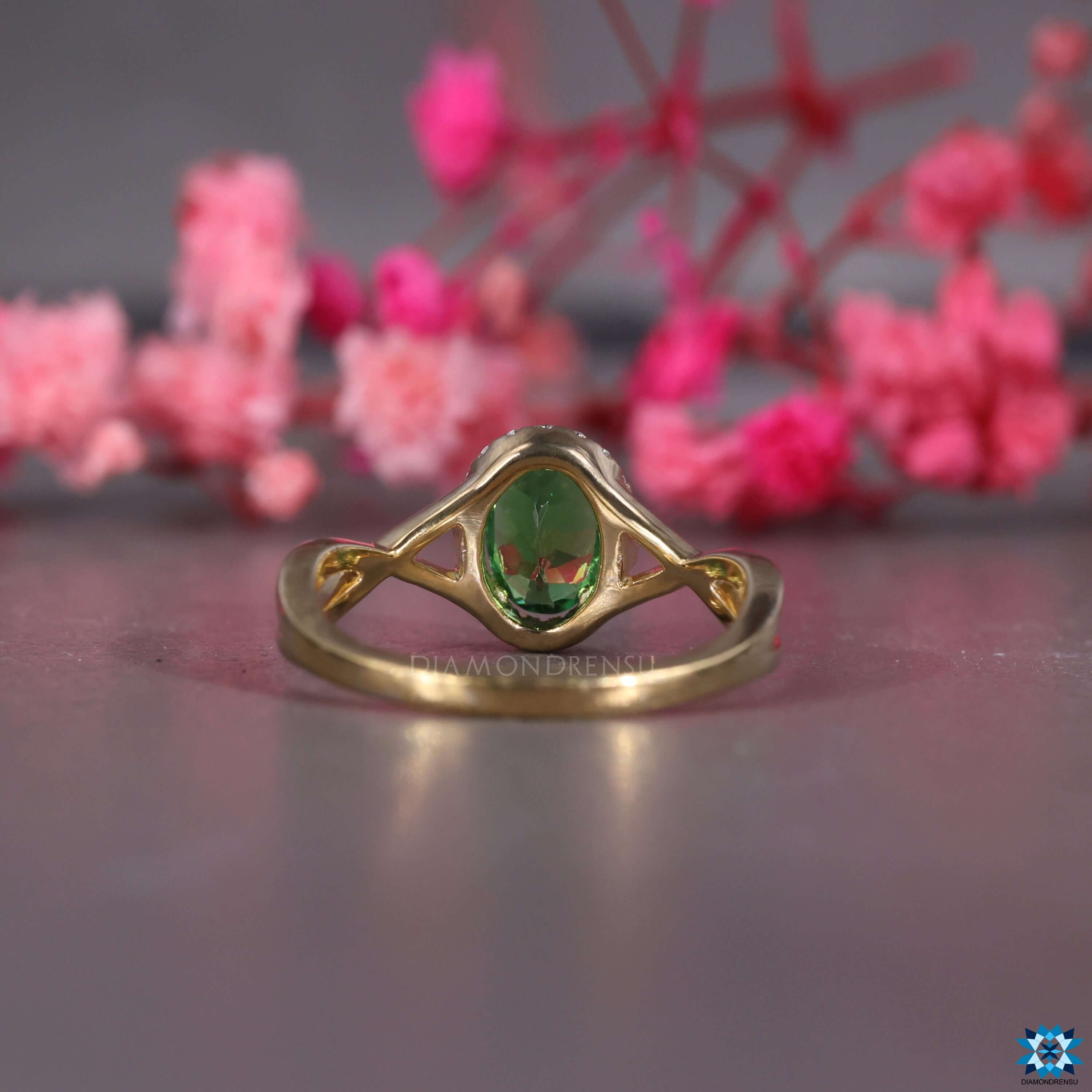 halo engagement ring - diamondrensu