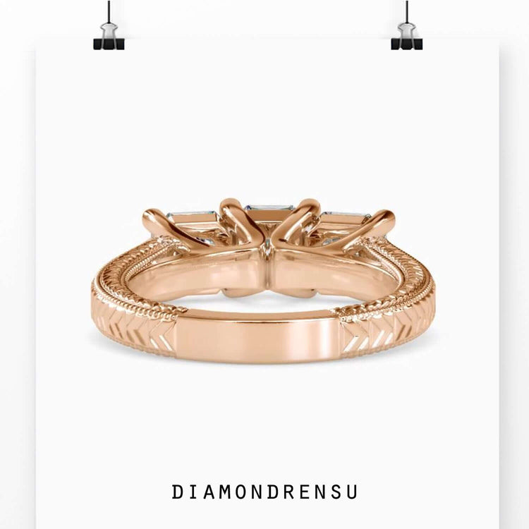 Diamondrensu UK ring with white gold prong setting.
