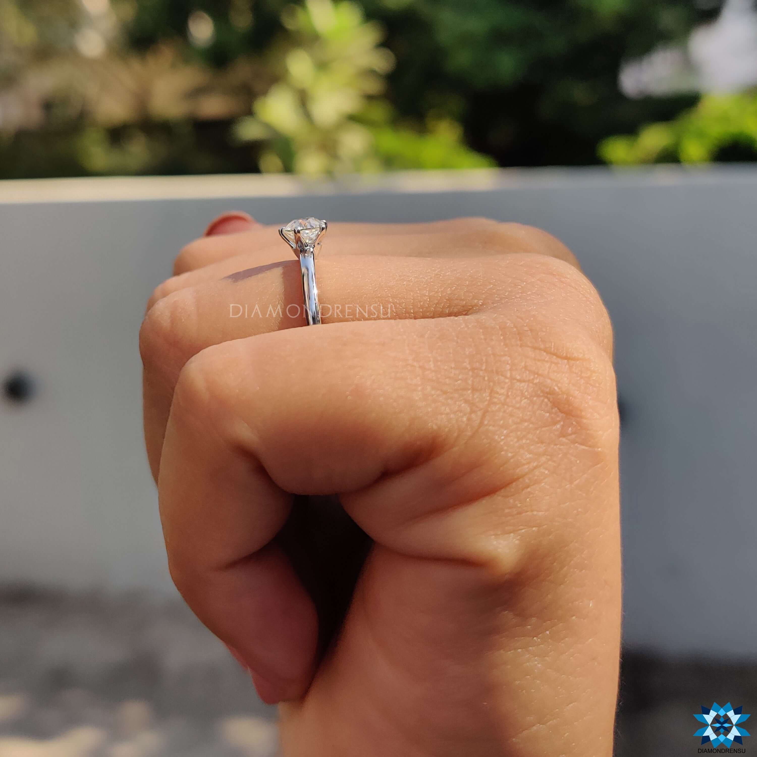 customized engagement ring - diamondrensu