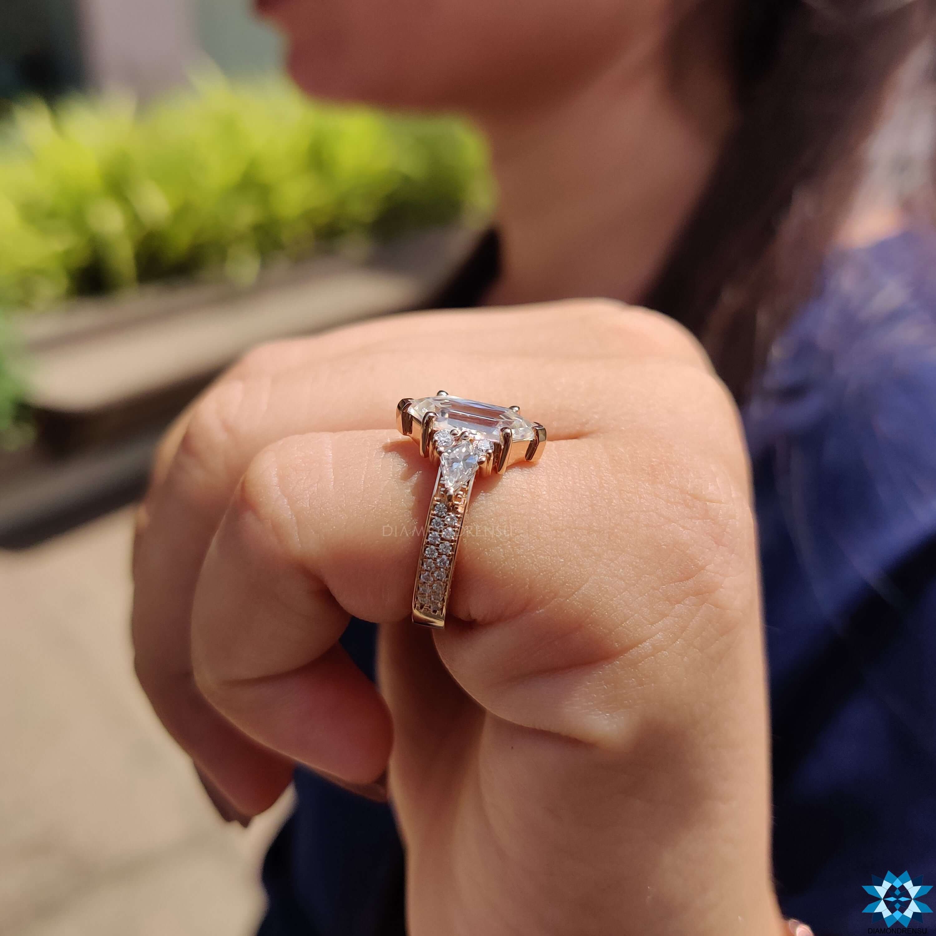 moissanite diamond engagement ring - diamondrensu