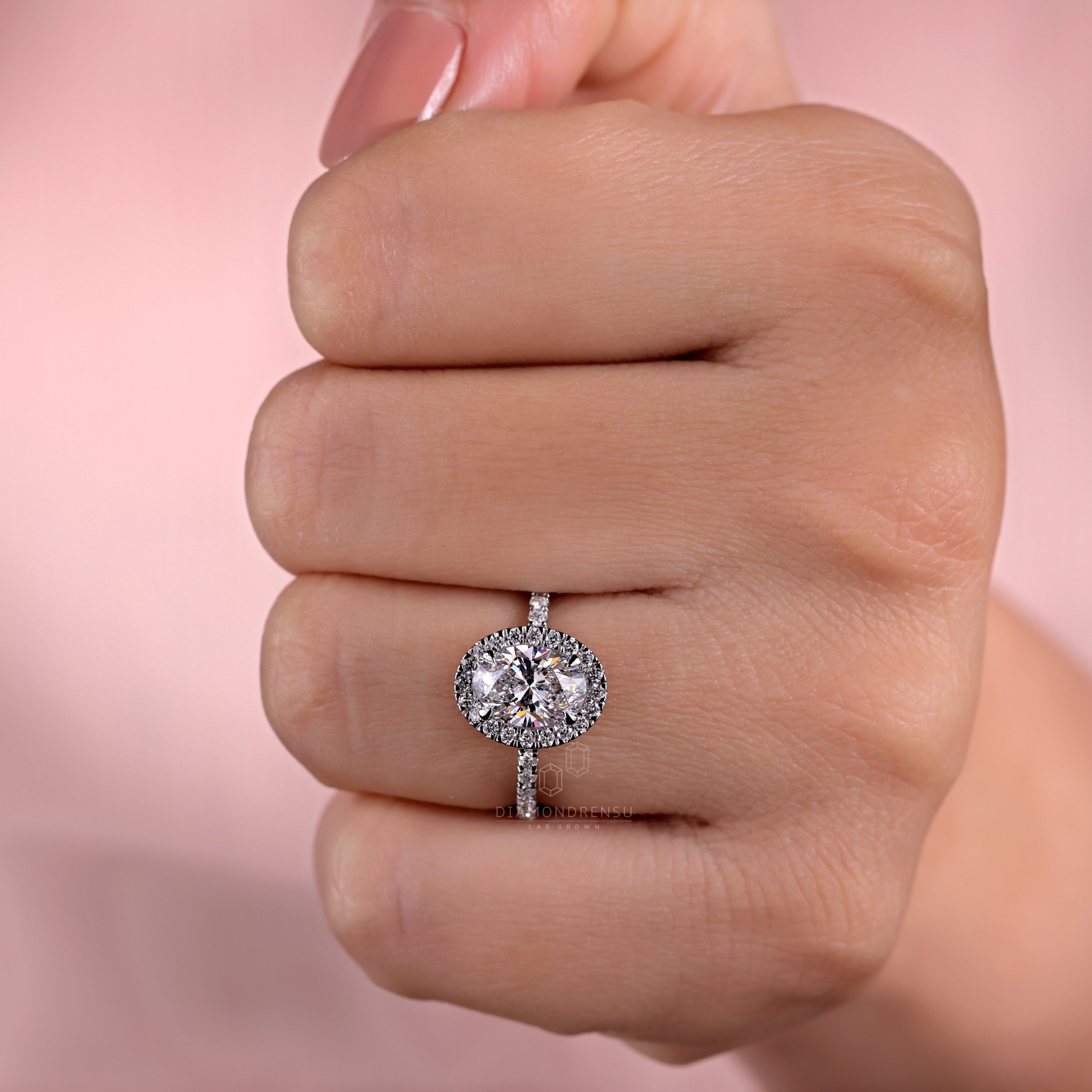 Halo Diamond Engagement Ring featuring stunning brilliance for timeless beauty.