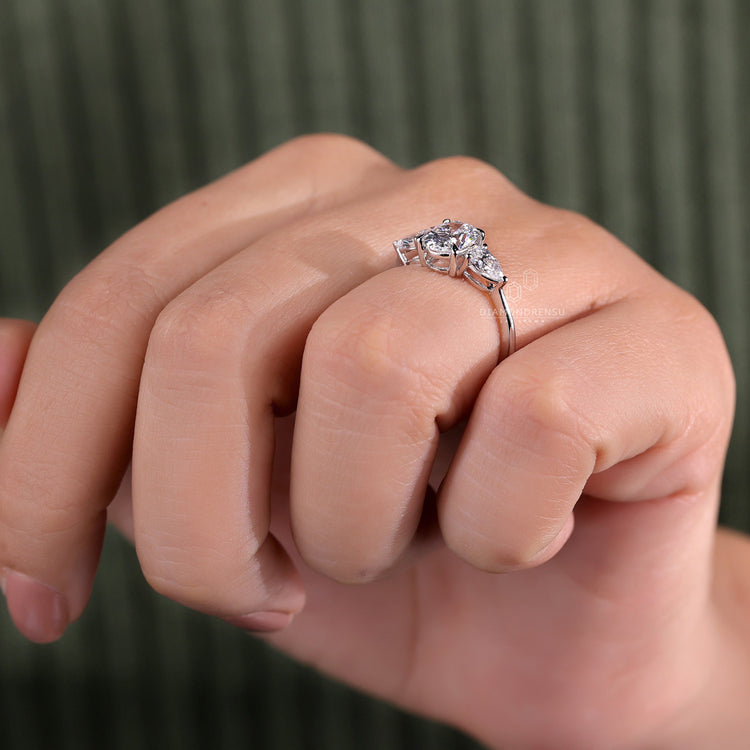 Exquisite pear diamond ring with brilliant detailing for her.