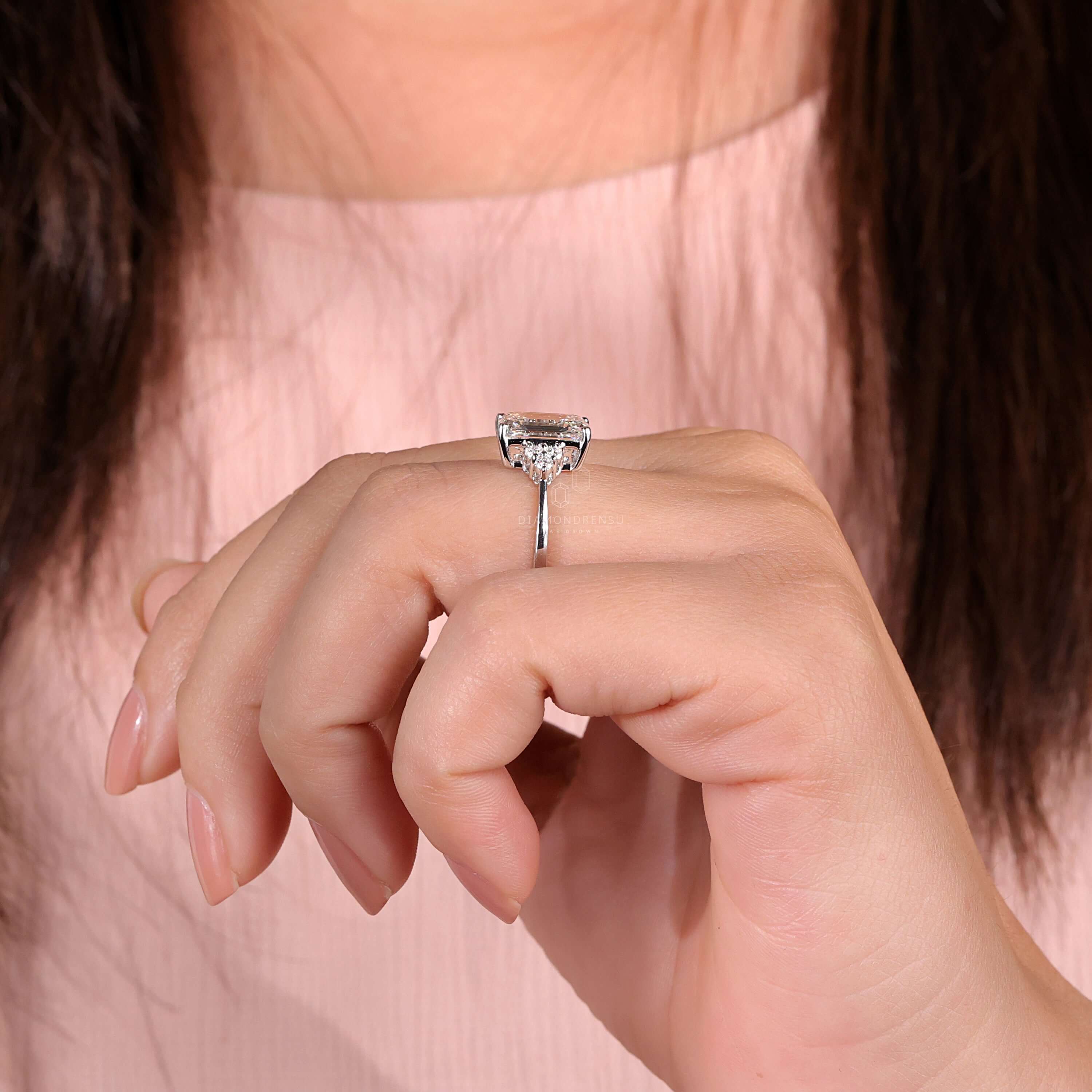 Sleek 4 prong engagement ring ideal for everyday elegance.