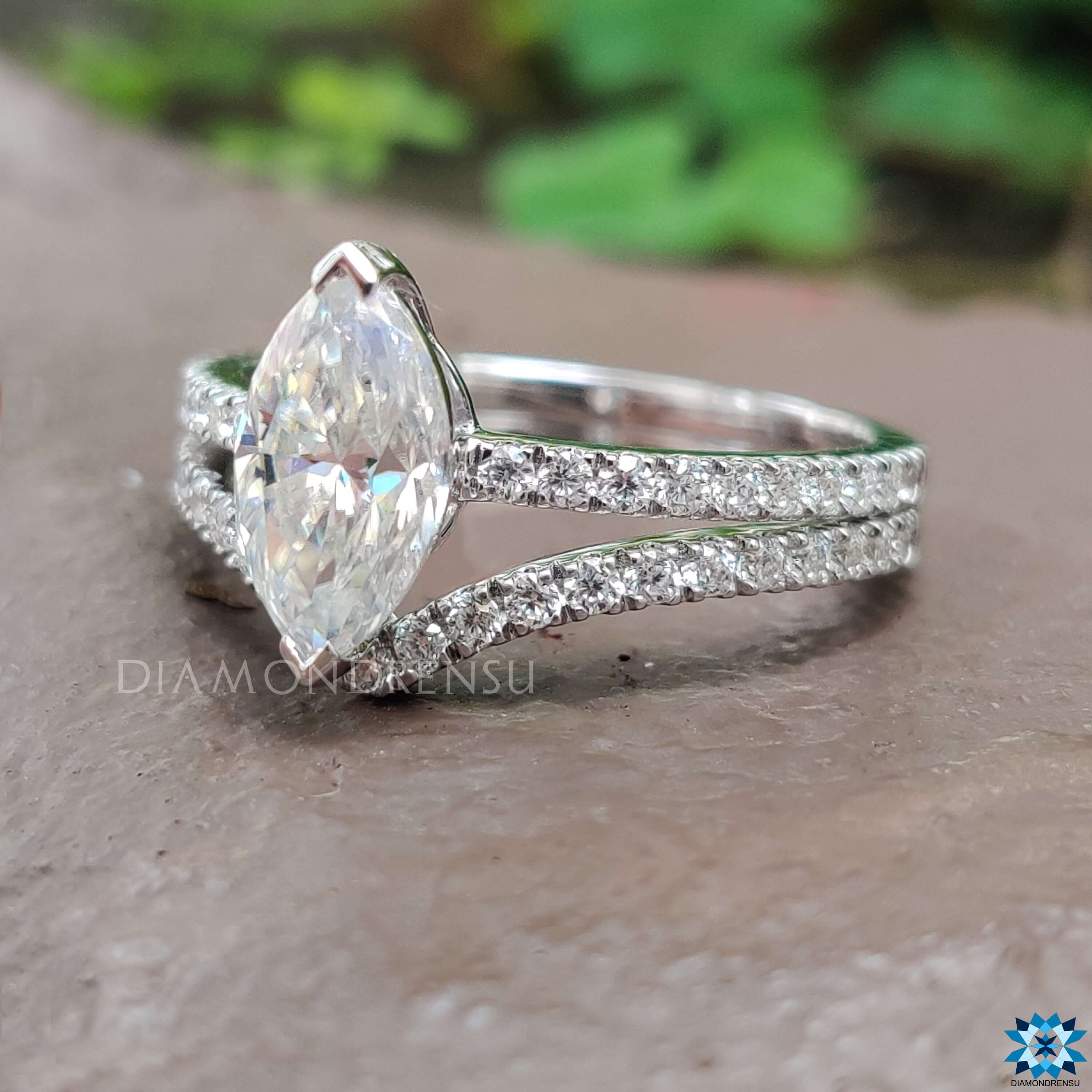 moissanite vs diamond - diamondrensu