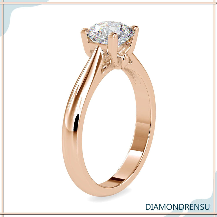 Chic handmade jewellery piece featuring a lab grown diamond in a round solitaire setting.
