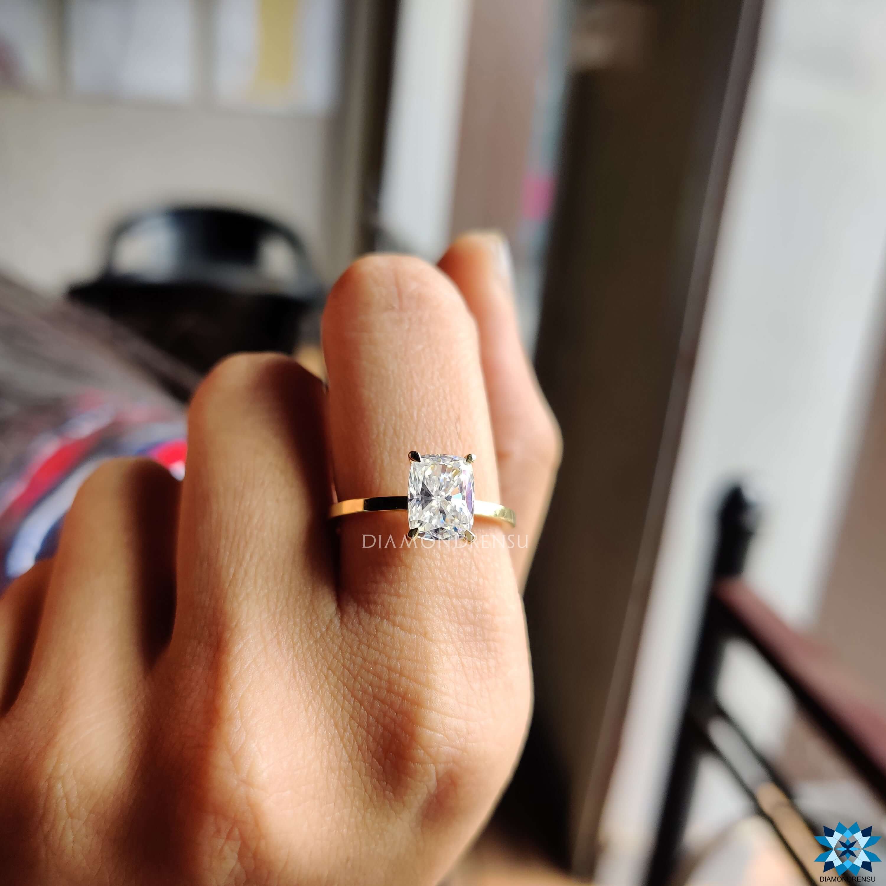 Buy engagement ring with custom cushion cut design