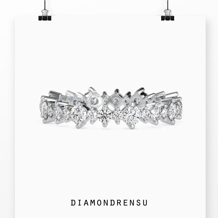 Buy UK diamond wedding band in classic full set style.
