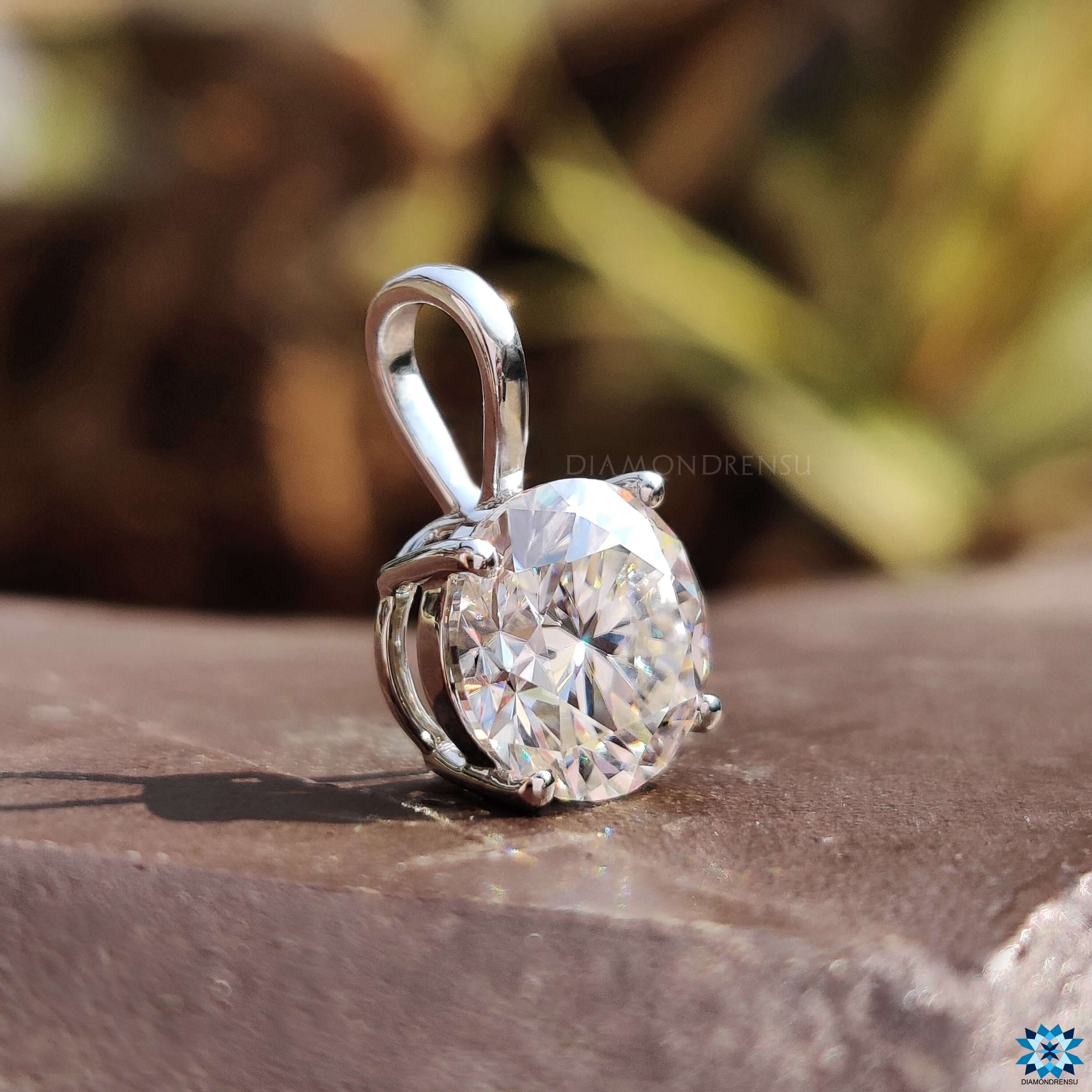 moissanite pendant set