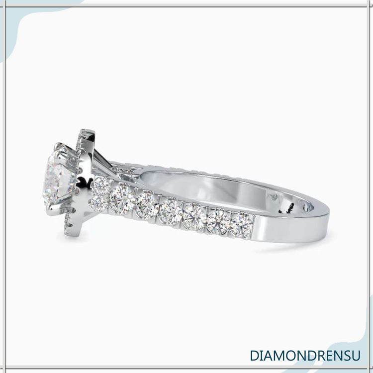 Rose gold diamond ring with lab grown round centre.
