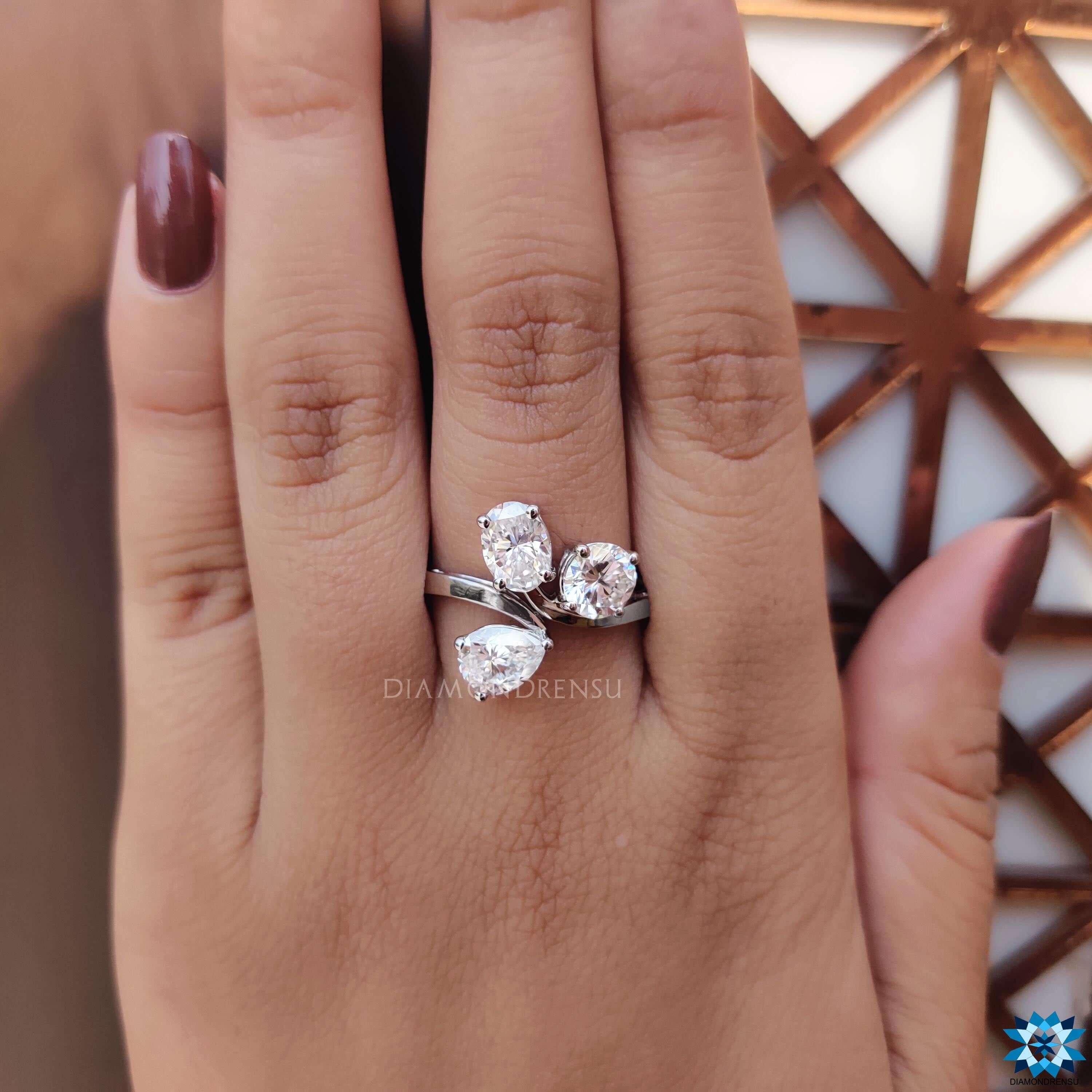 moissanite jewelry