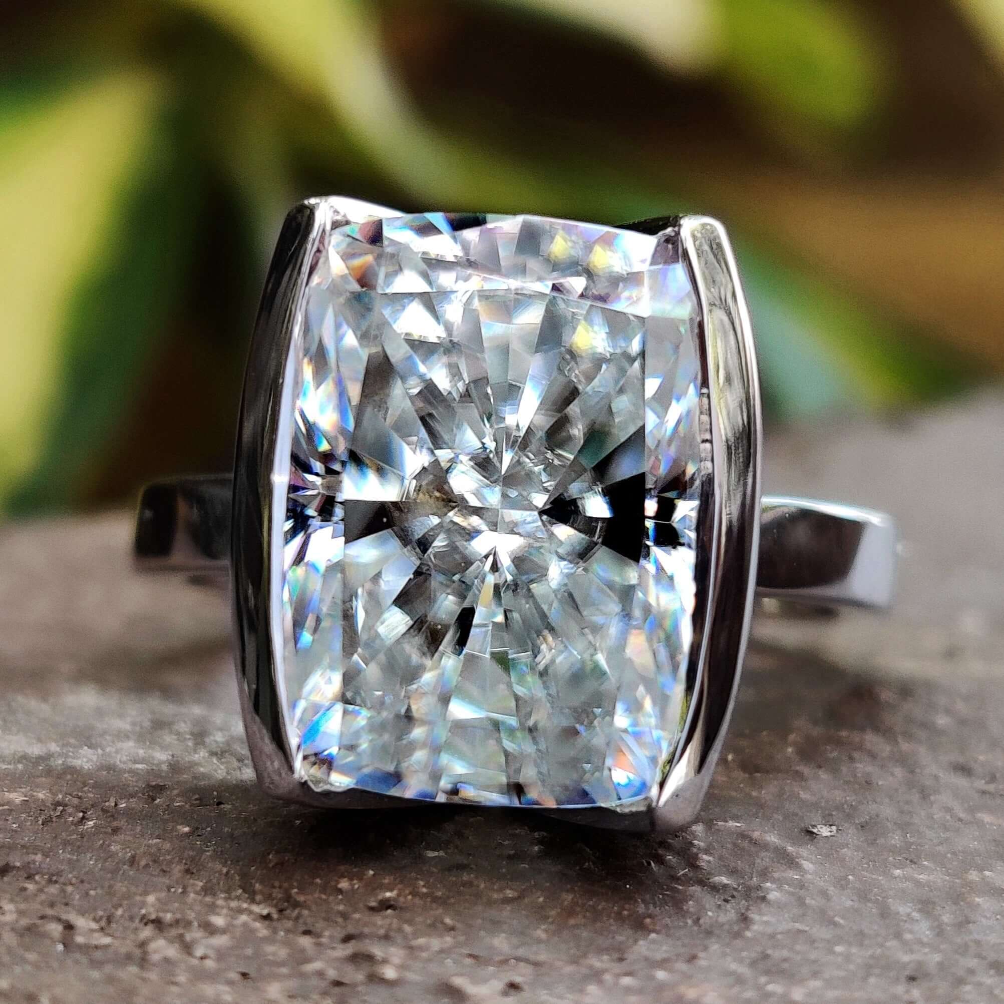 Cushion Cut Ring with classic style.