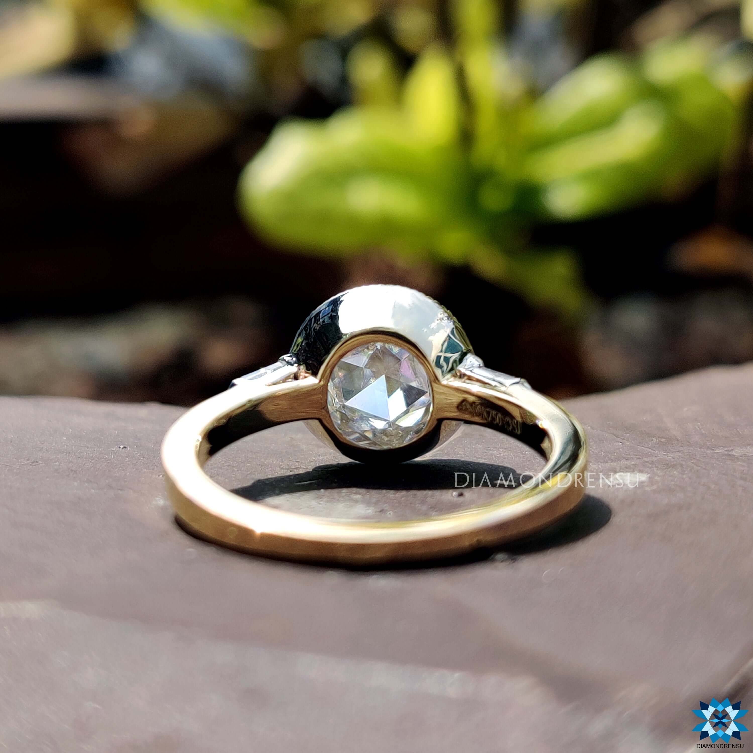 vintage style engagement rings - diamondrensu