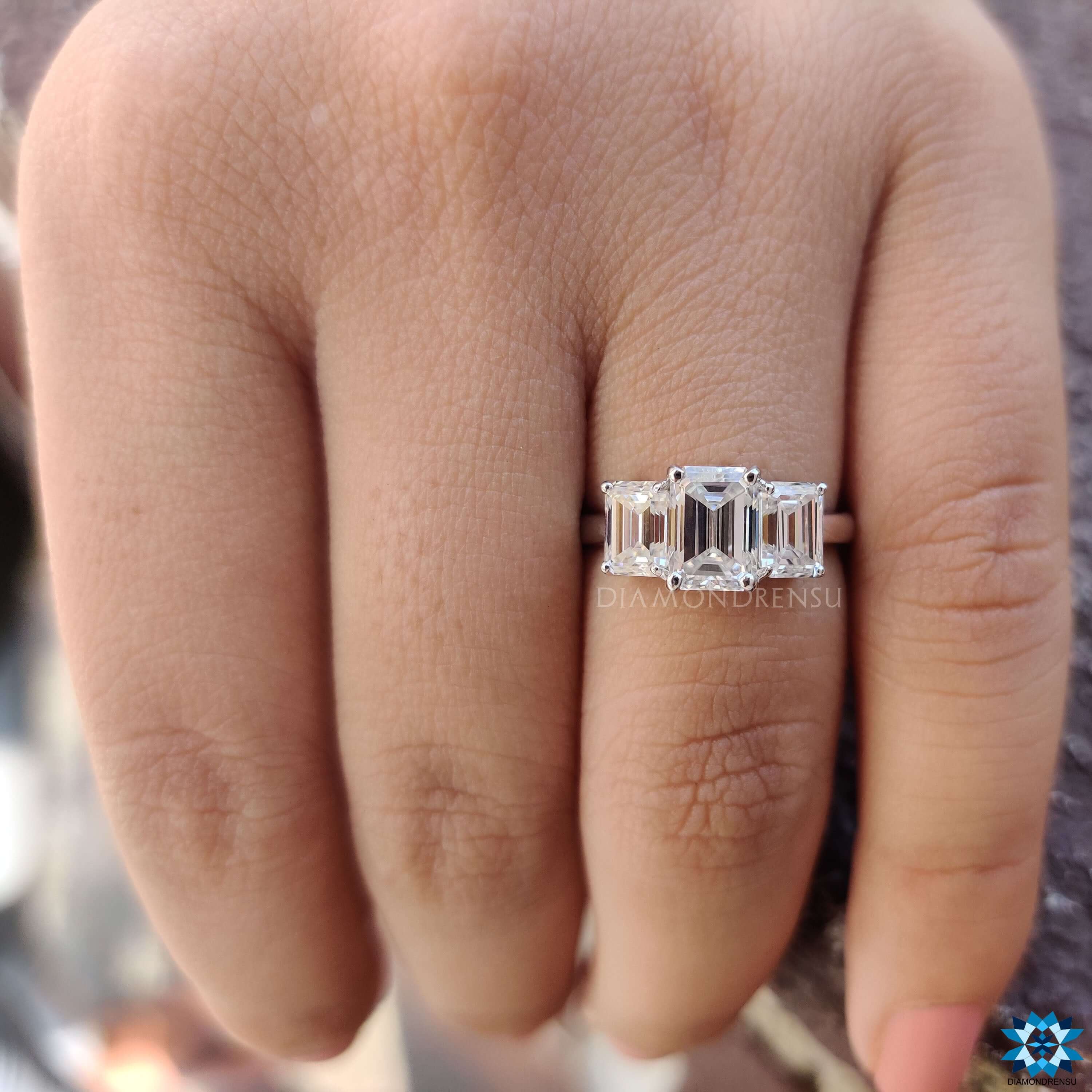 moissanite engagement rings - diamondrensu