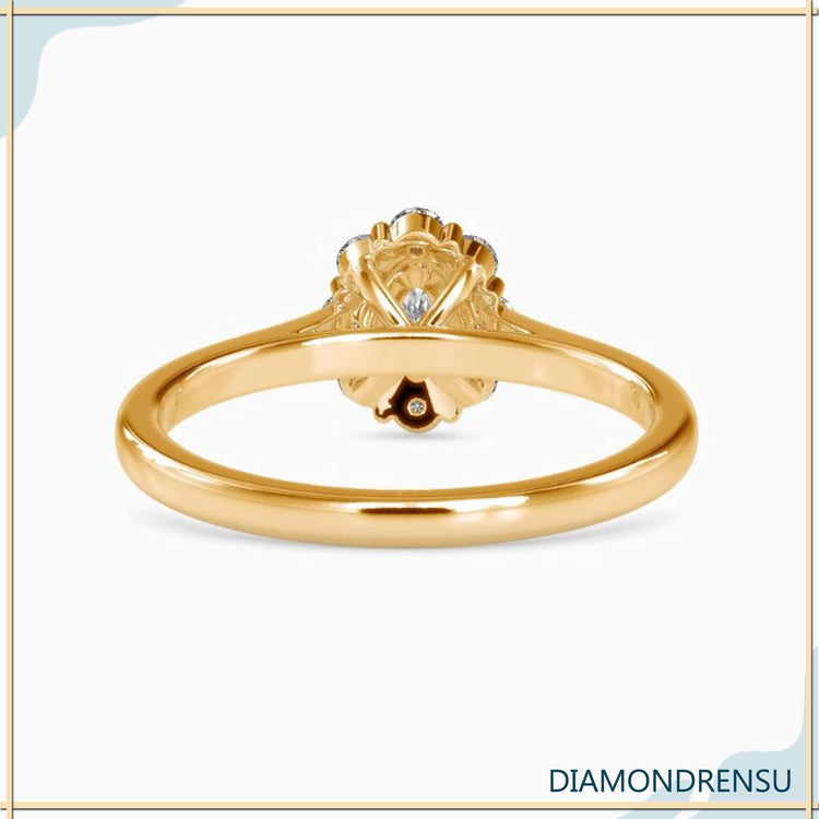 Buy engagement ring with oval diamond and round halo setting.
