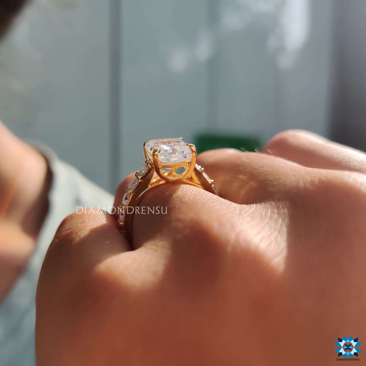 Buy radiant moissanite engagement ring online.
