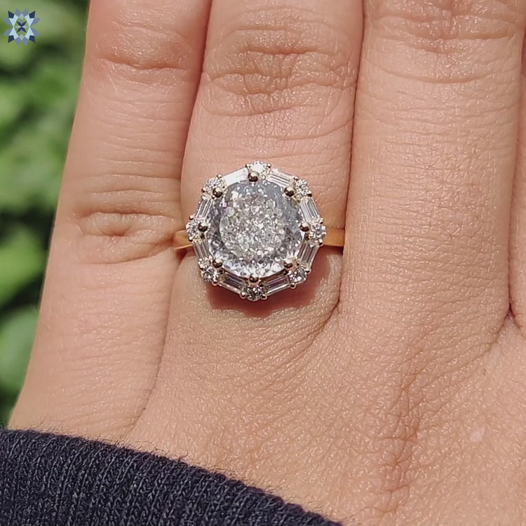 Diamondrensu UK vintage style engagement ring.
