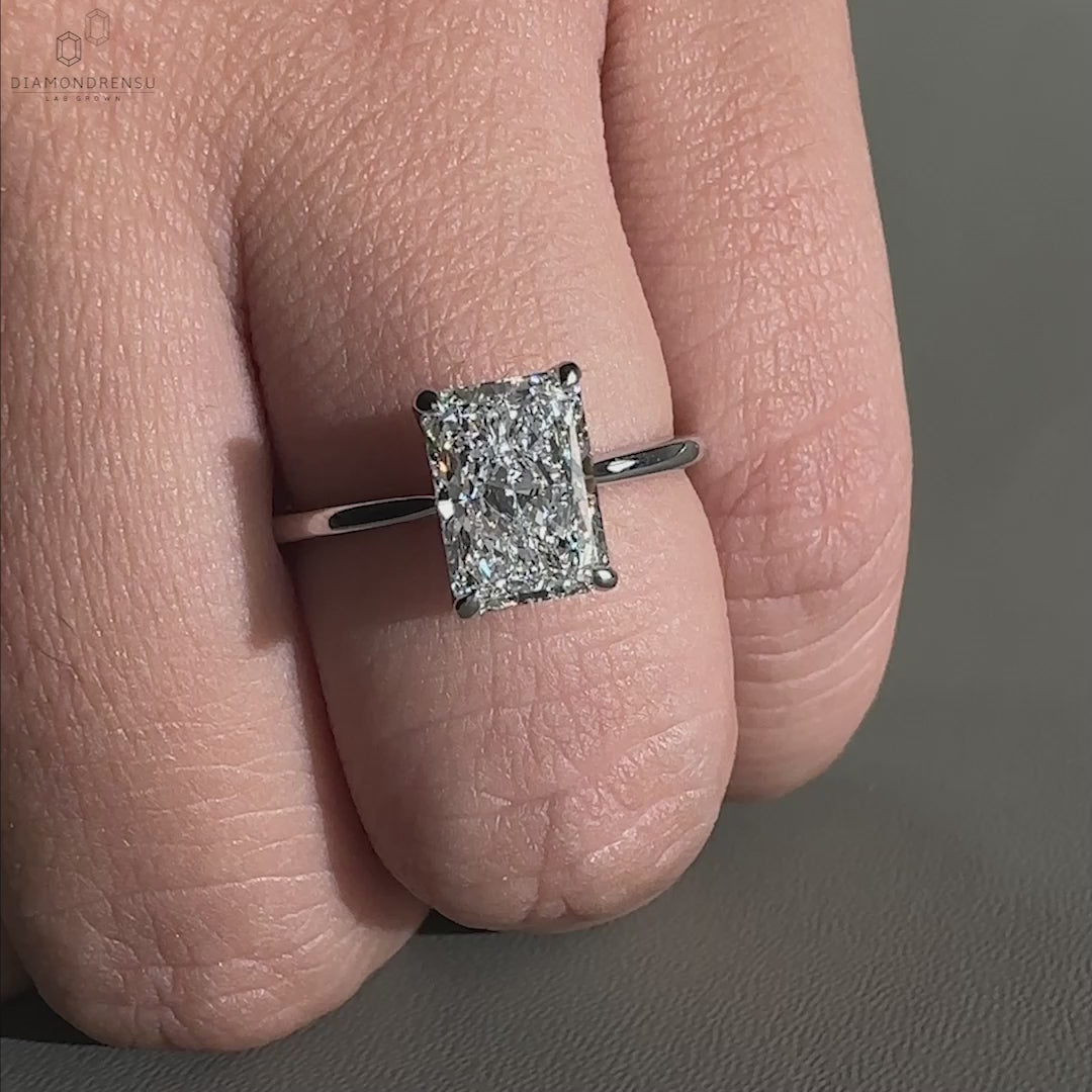 Engagement ring for women featuring lab-grown diamond elegance in the UK.