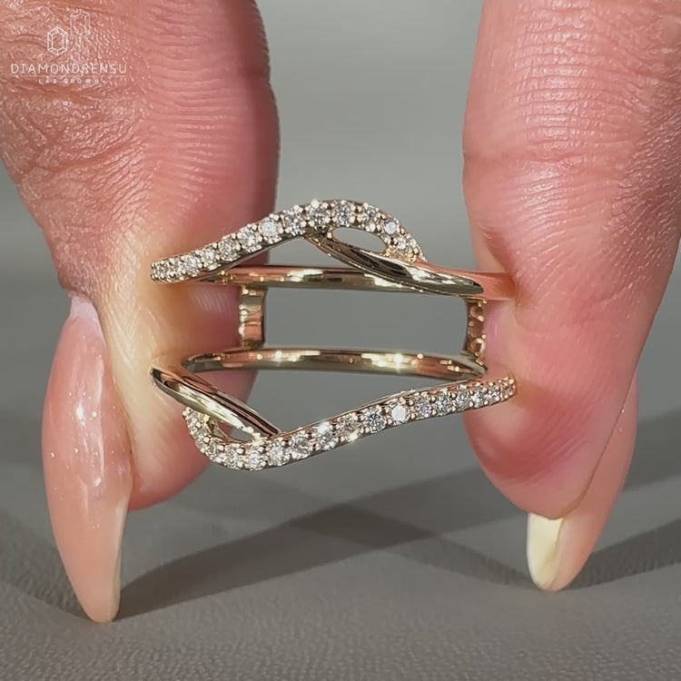 Round diamond wrap wedding ring.
