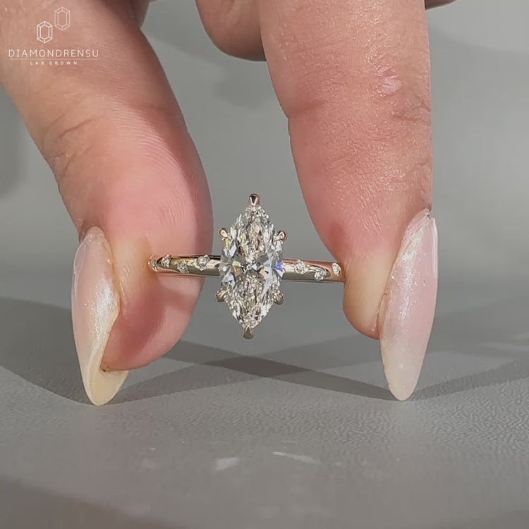 Marquise ring crafted in yellow gold.
