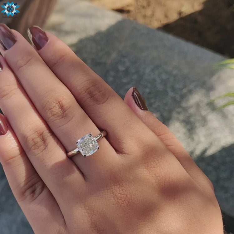 Custom ring, moissanite for engagement ring, cushion ring, diamondrensu UK ring.
