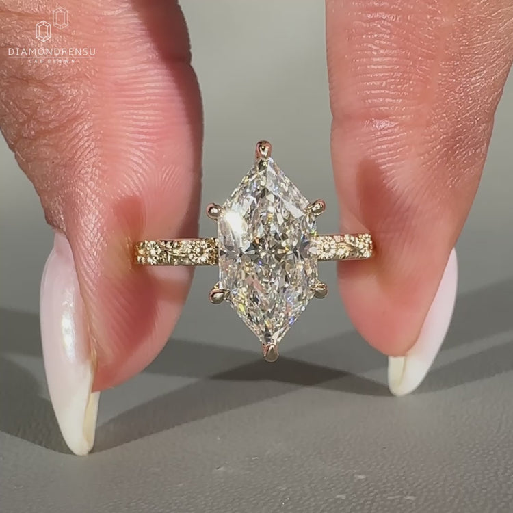 Handmade dutch marquise ring with detailed shank design.
