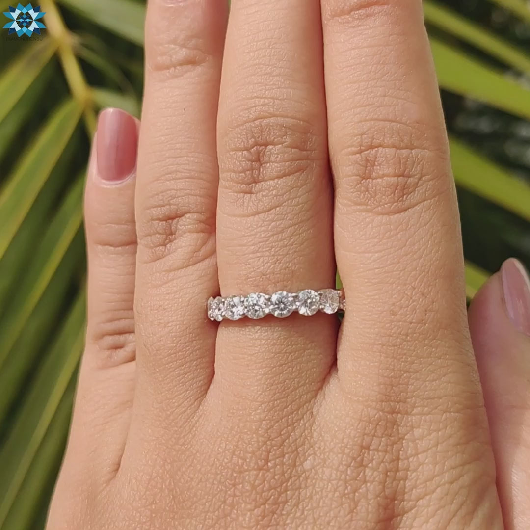 Round Band with a classic pave band and elegant design.