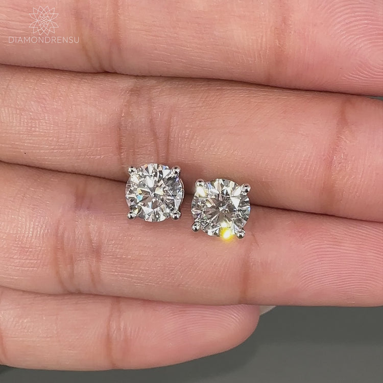 Classic white gold diamond stud earrings.