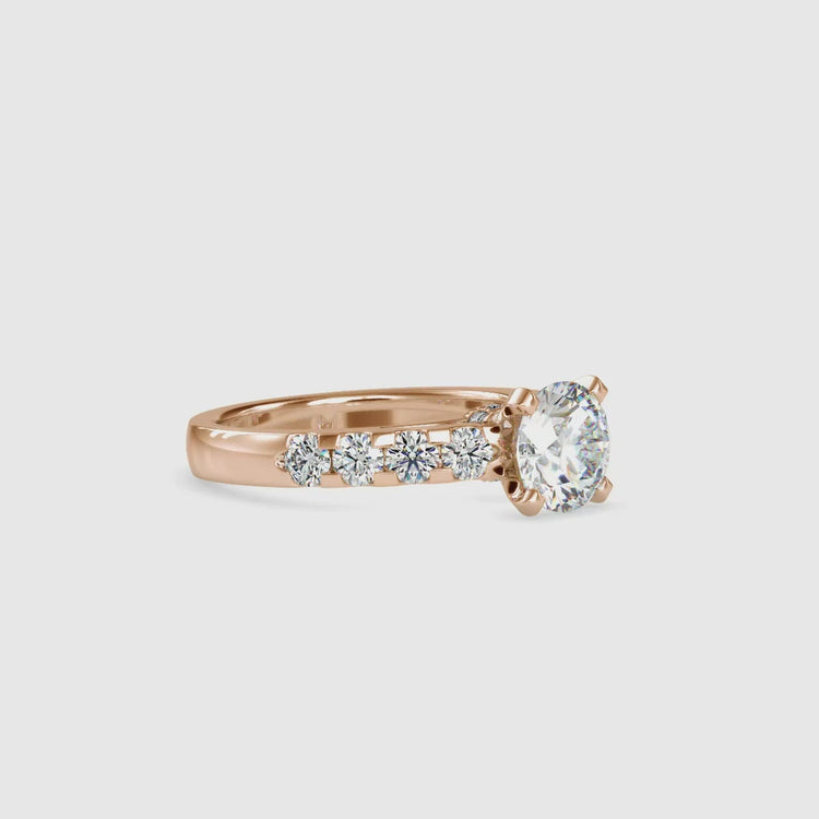 Diamondrensu UK engagement ring with hidden halo diamond.
