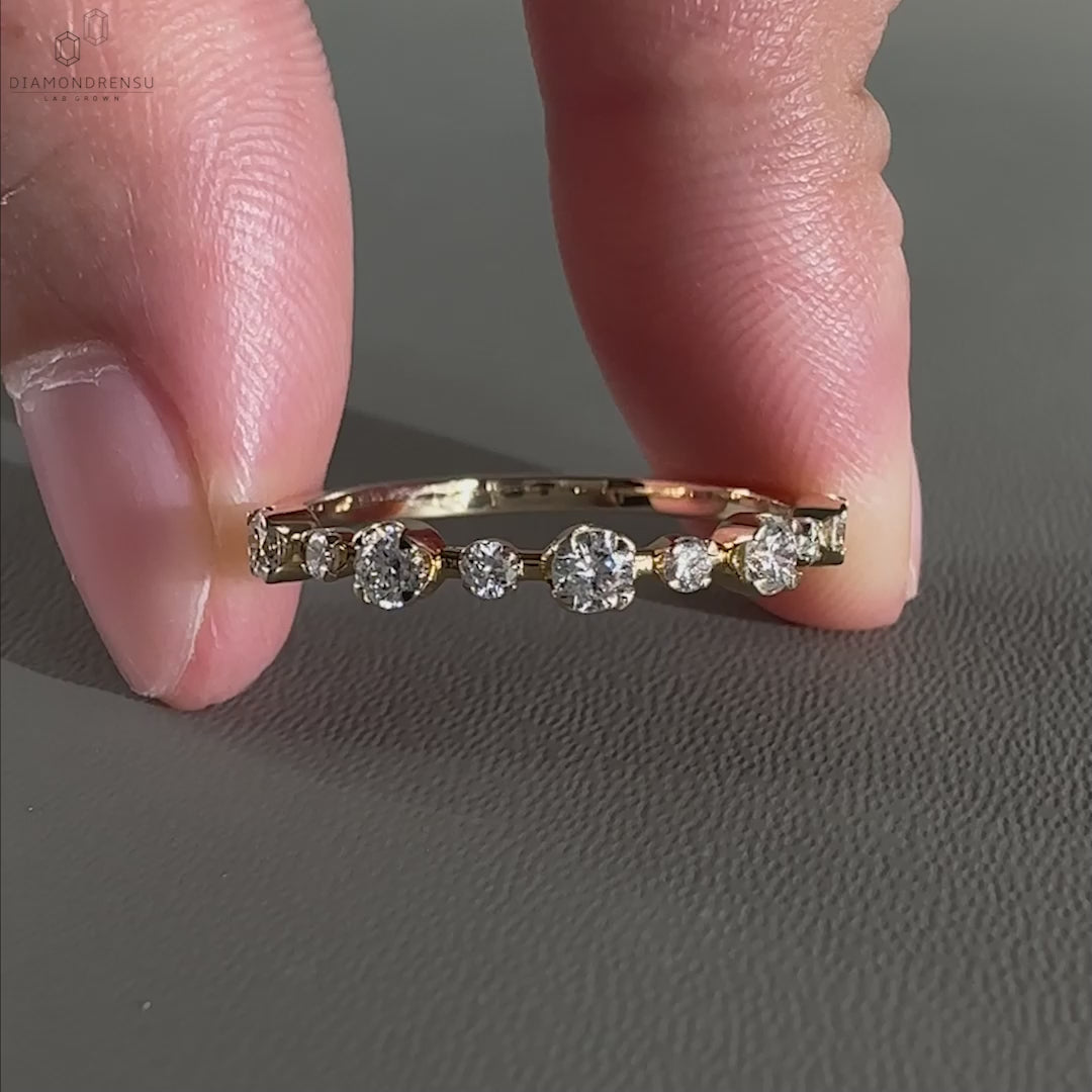 floating bubble wedding band