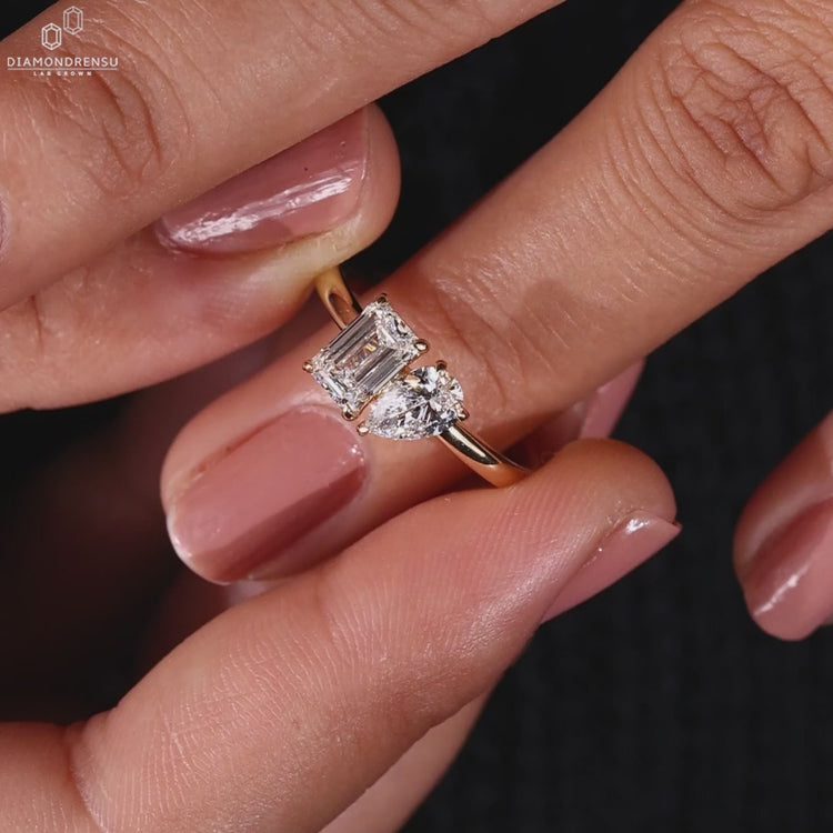 Engagement Ring for Women featuring a 2 stone diamond ring crafted with igi certified Lab Grown Diamonds in the UK.
