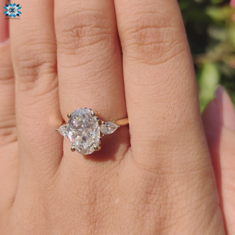 Handmade jewelry ring by Diamondrensu UK.
