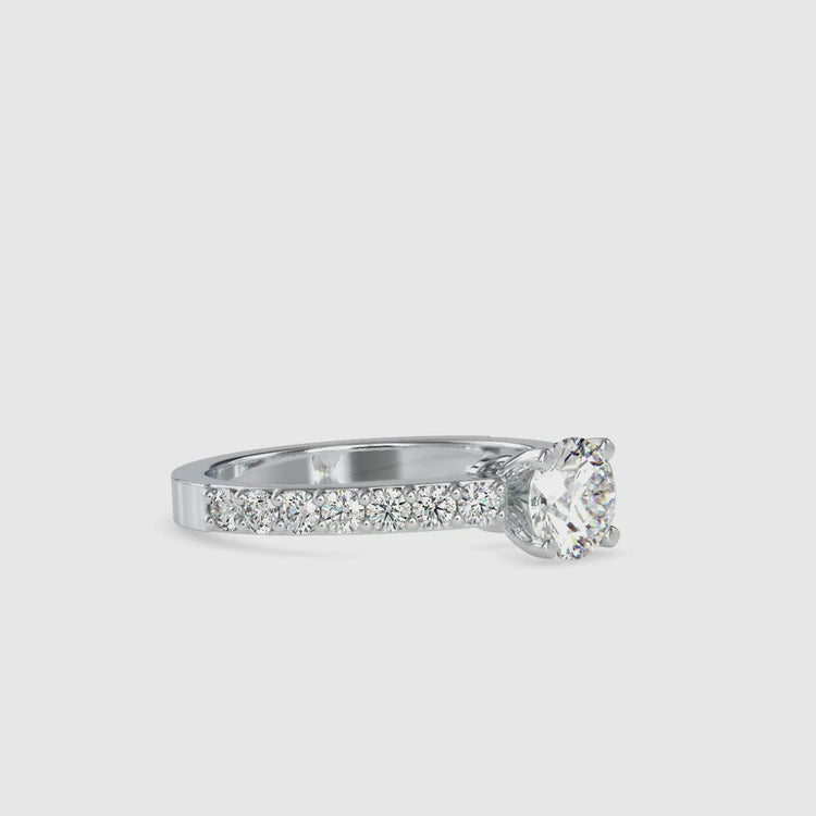 Diamondrensu UK ring in rose gold with pave detailing.
