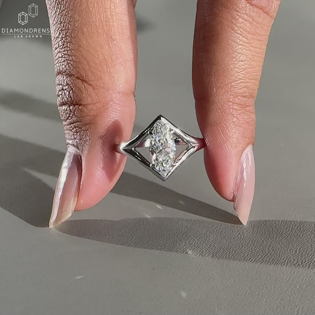 Solitaire diamond engagement ring paired with split shank engagement ring.
