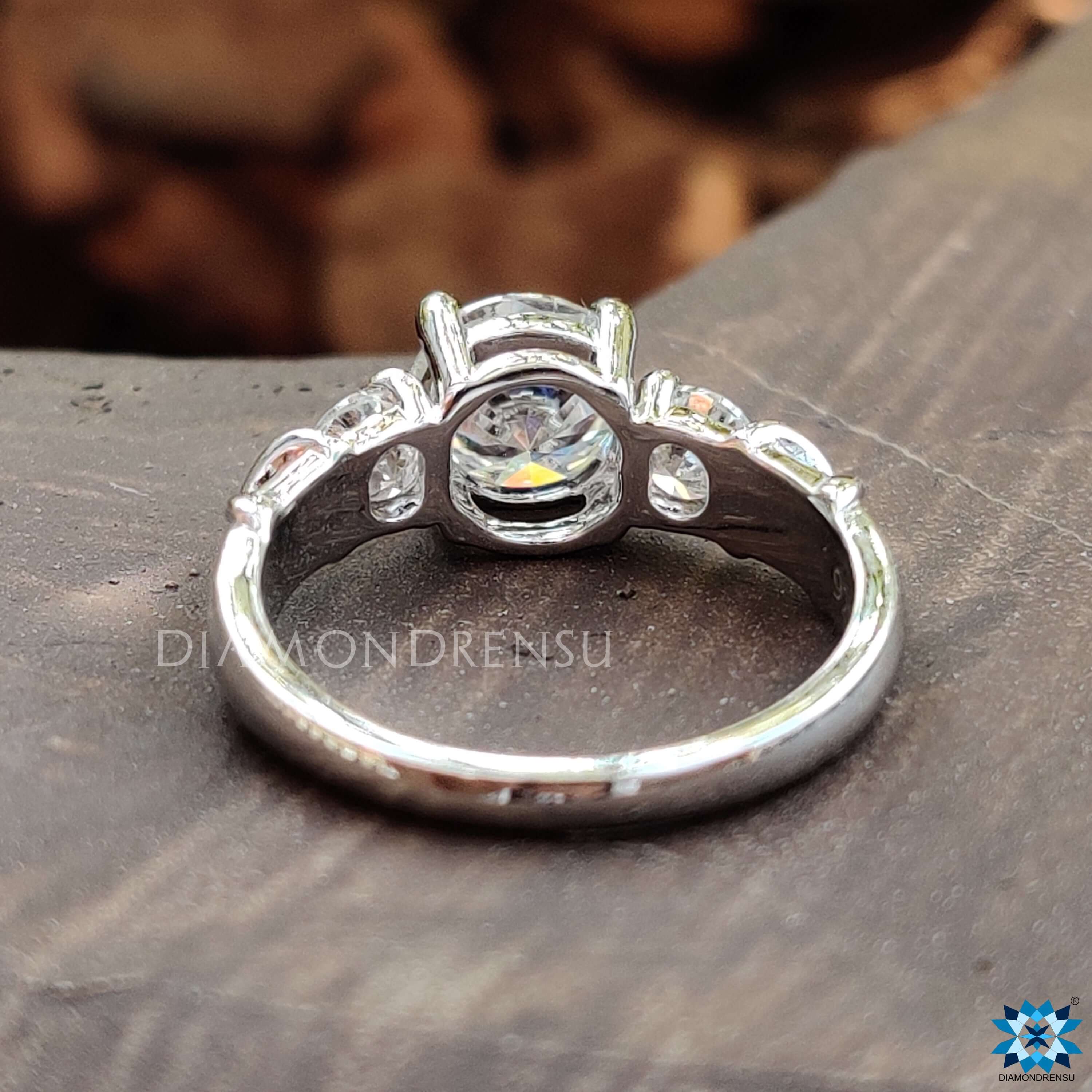 Round Cut Moissanite Ring in Classic Design.