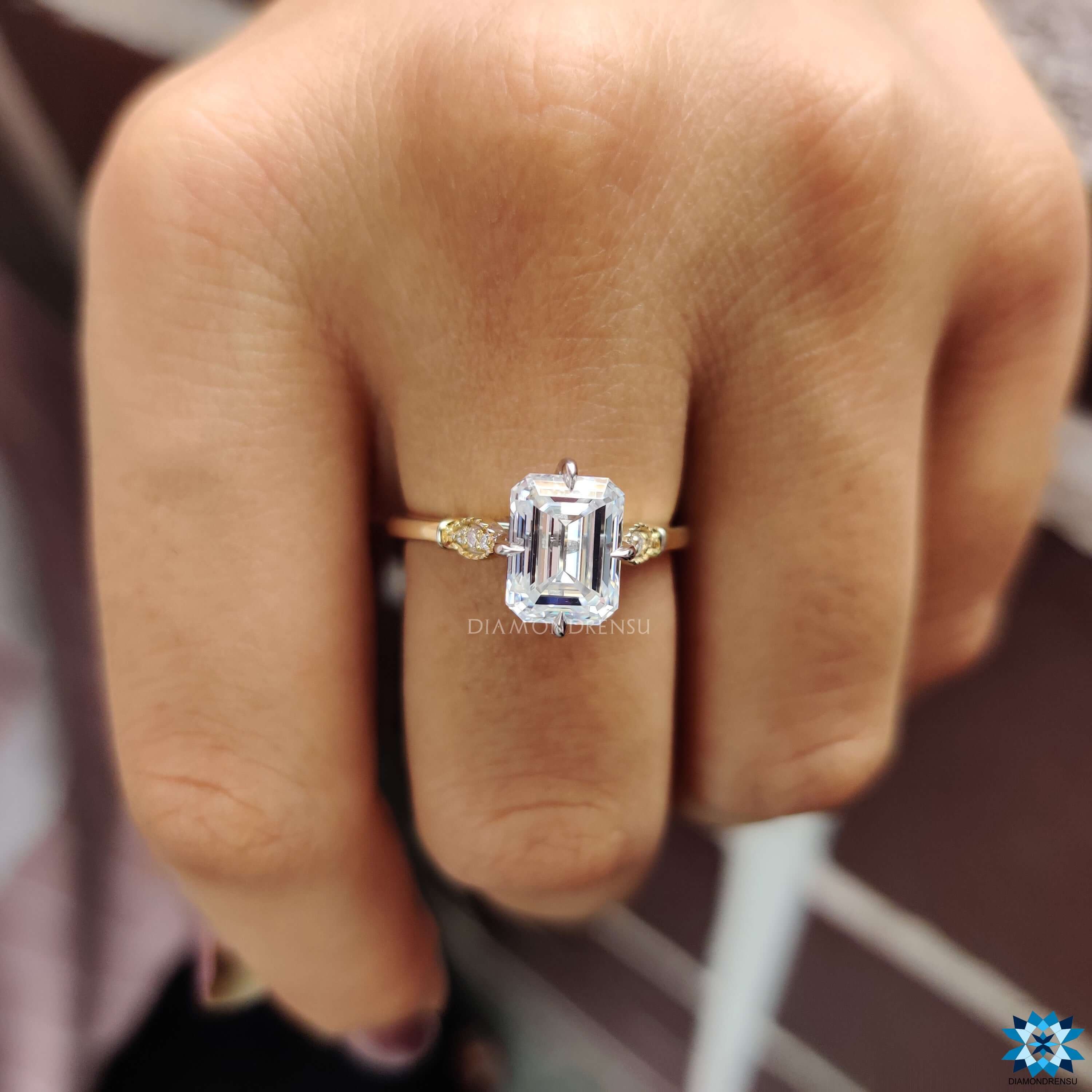 moissanite rings - diamondrensu